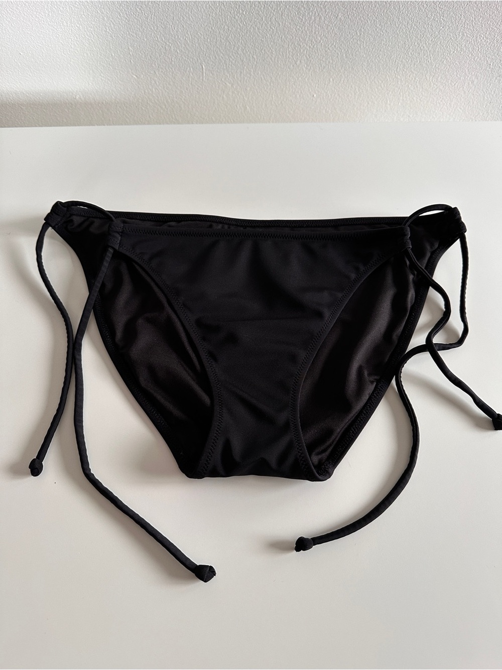 Victoria’s Secret Bow Bikini bottom